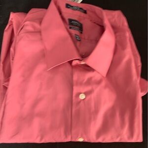 Arrow Men’s Classic Fit Dress shirt shirt, Poplin Guava color, 17 34/35 NWT